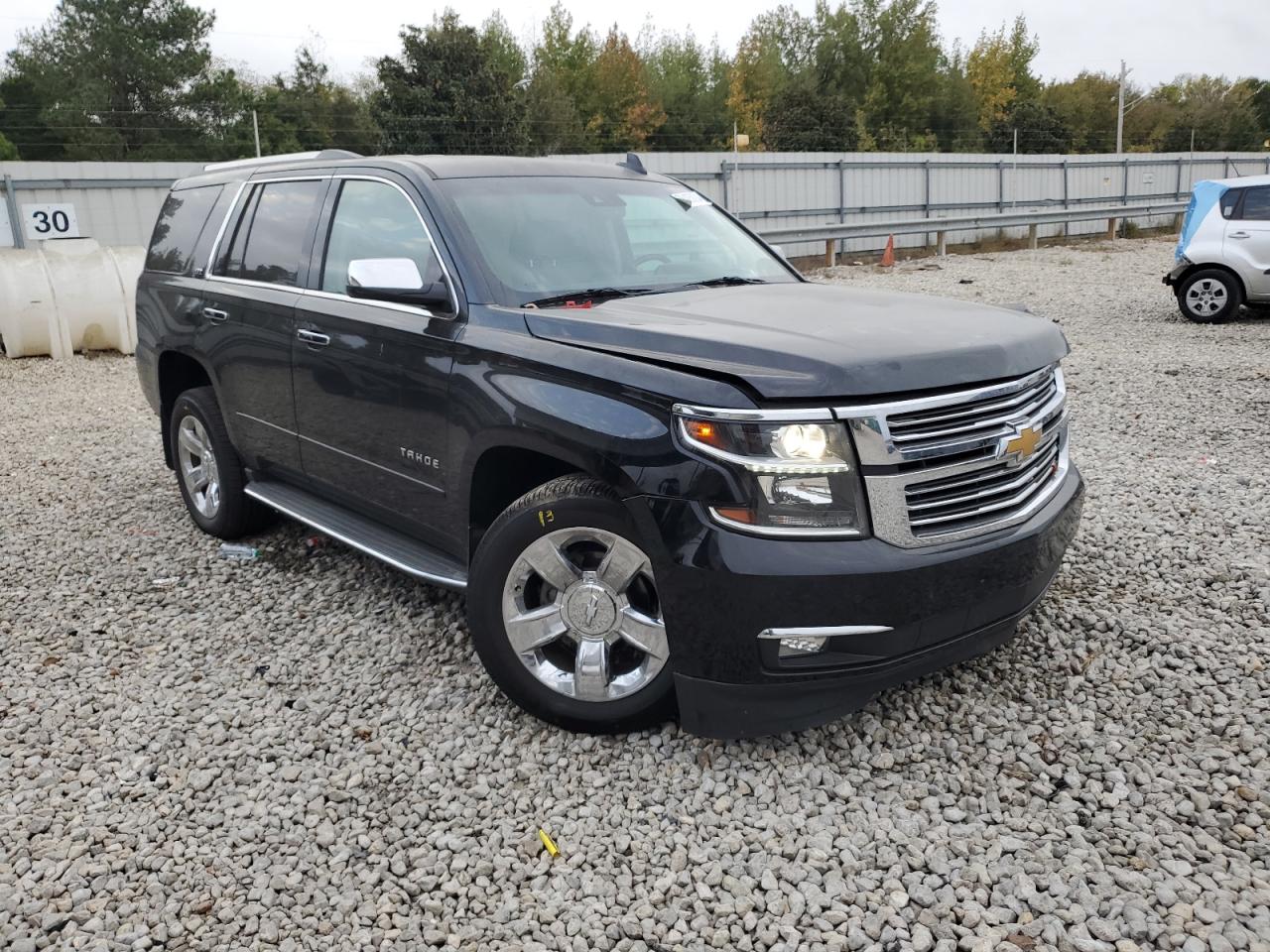 2016 Chevrolet Tahoe - Image 4