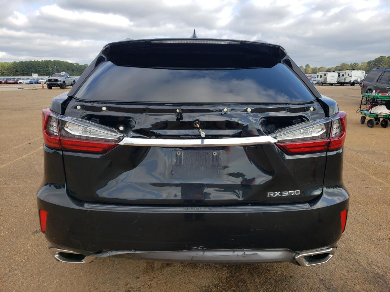 2016 Lexus RX - Image 6