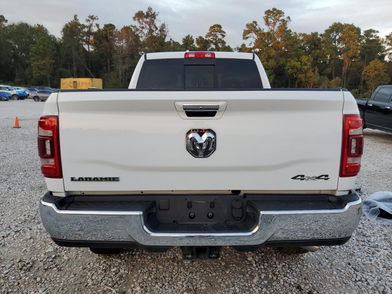 2022 RAM 2500 - Image 6