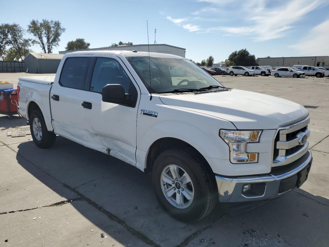 2017 Ford F-150 - Image 4