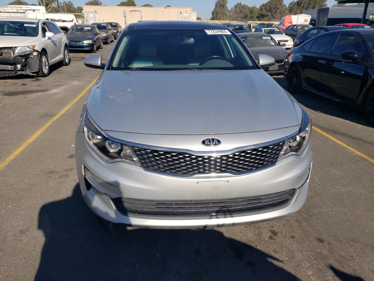 VIN 5XXGU4L35GG070358 2016 KIA OPTIMA no.5