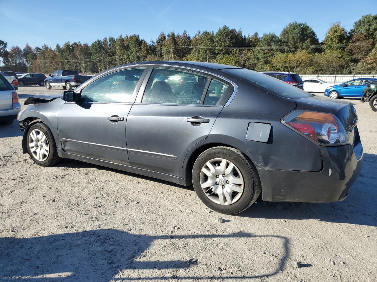2009 Nissan Altima - Image 2