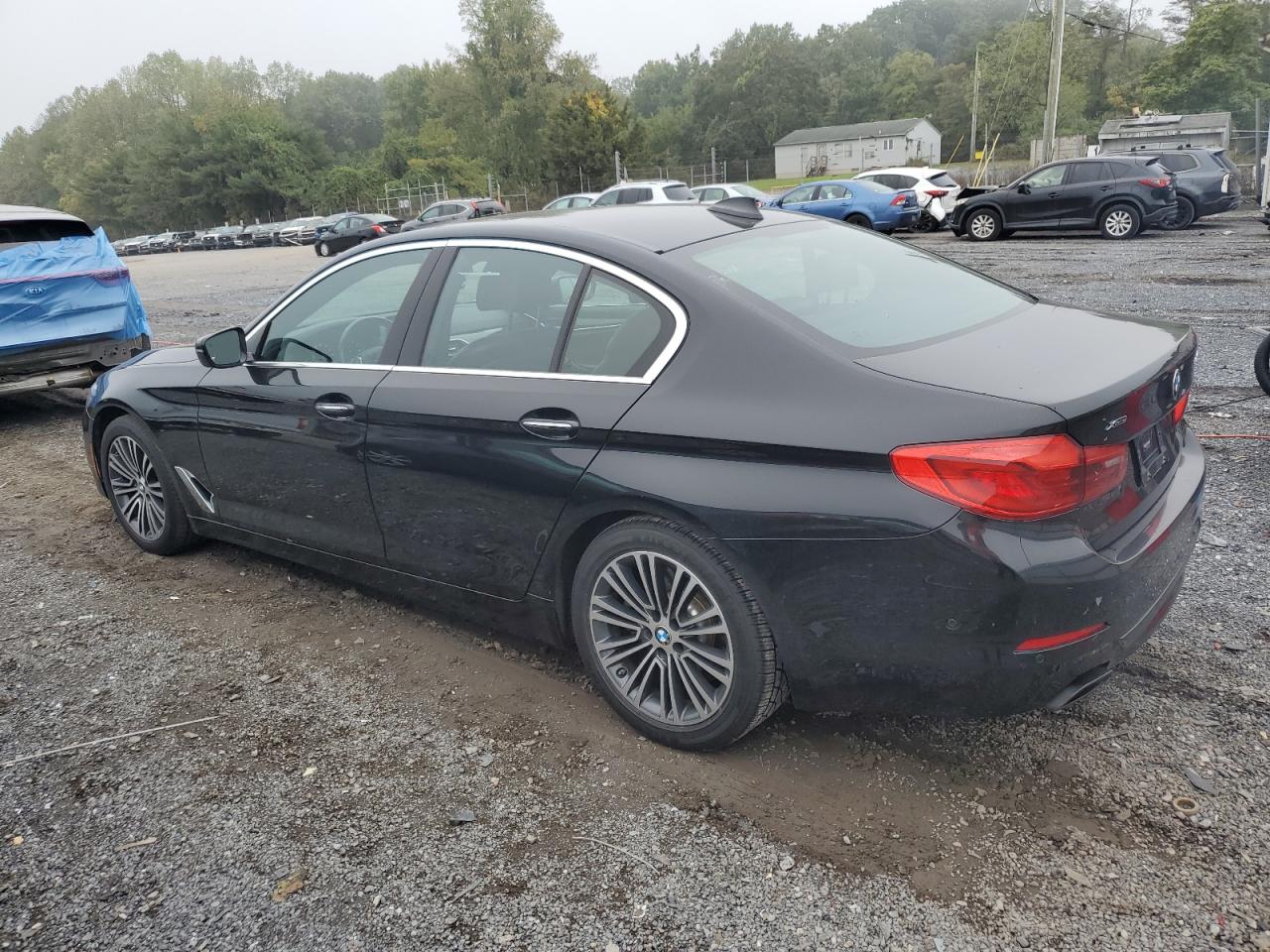 WBAJE7C54JWD53202 2018 BMW 5 SERIES - Image 2