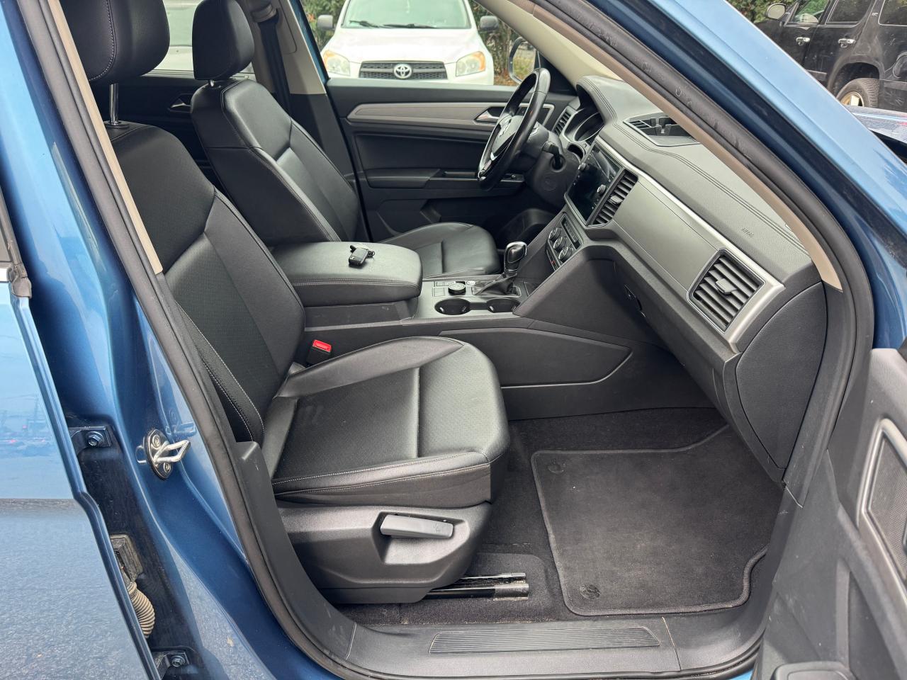 2019 Volkswagen Atlas - Image 5