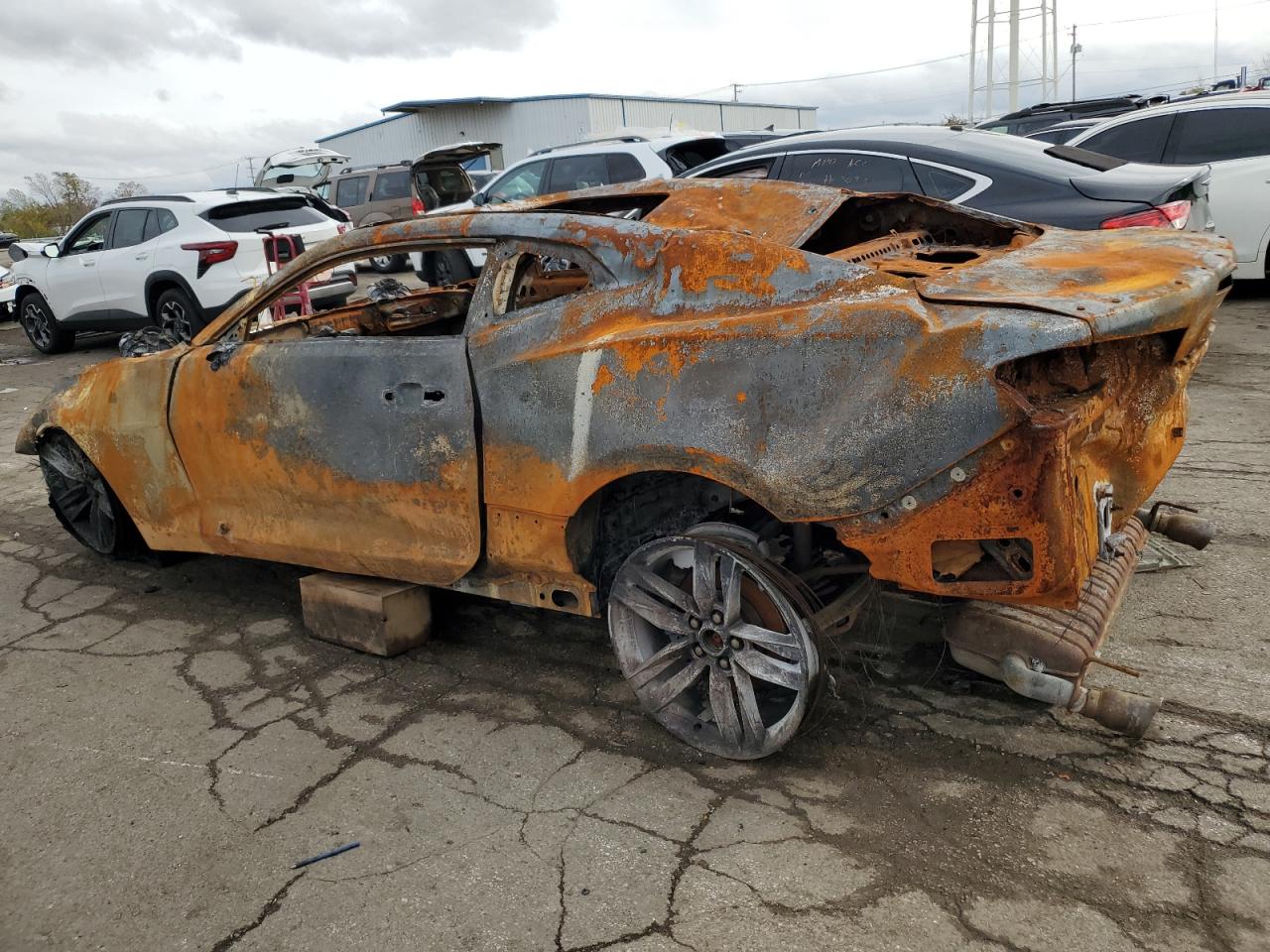 2017 Chevrolet Camaro - Image 2