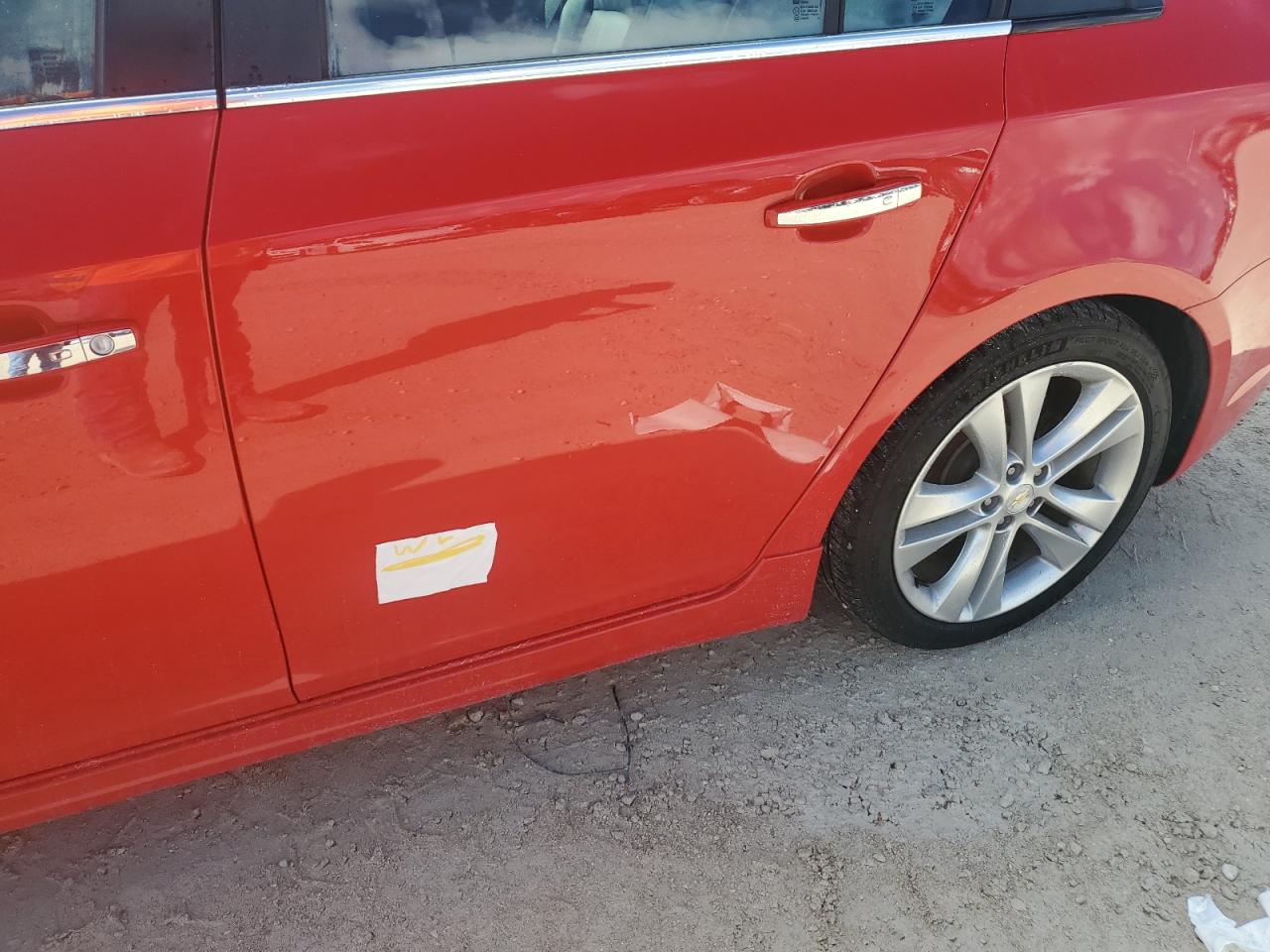 2014 Chevrolet Cruze - Image 12