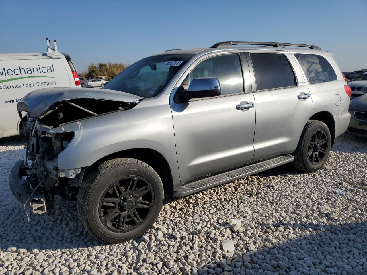 2014 Toyota Sequoia - Image 1