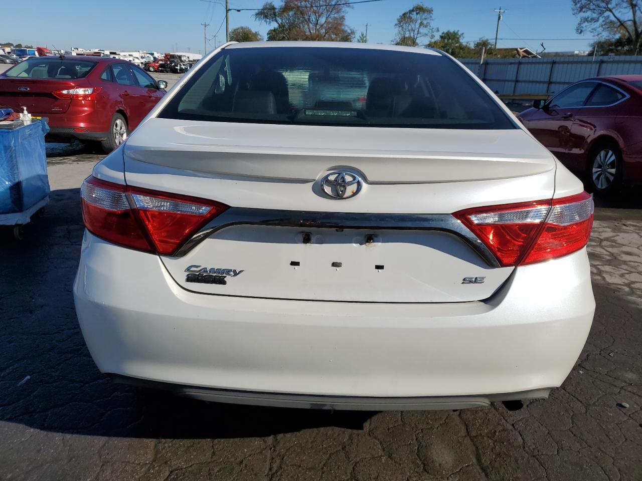 4T1BF1FK2FU948905 2015 Toyota Camry Le