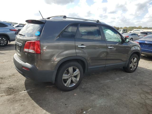  KIA SORENTO 2012 Угольный