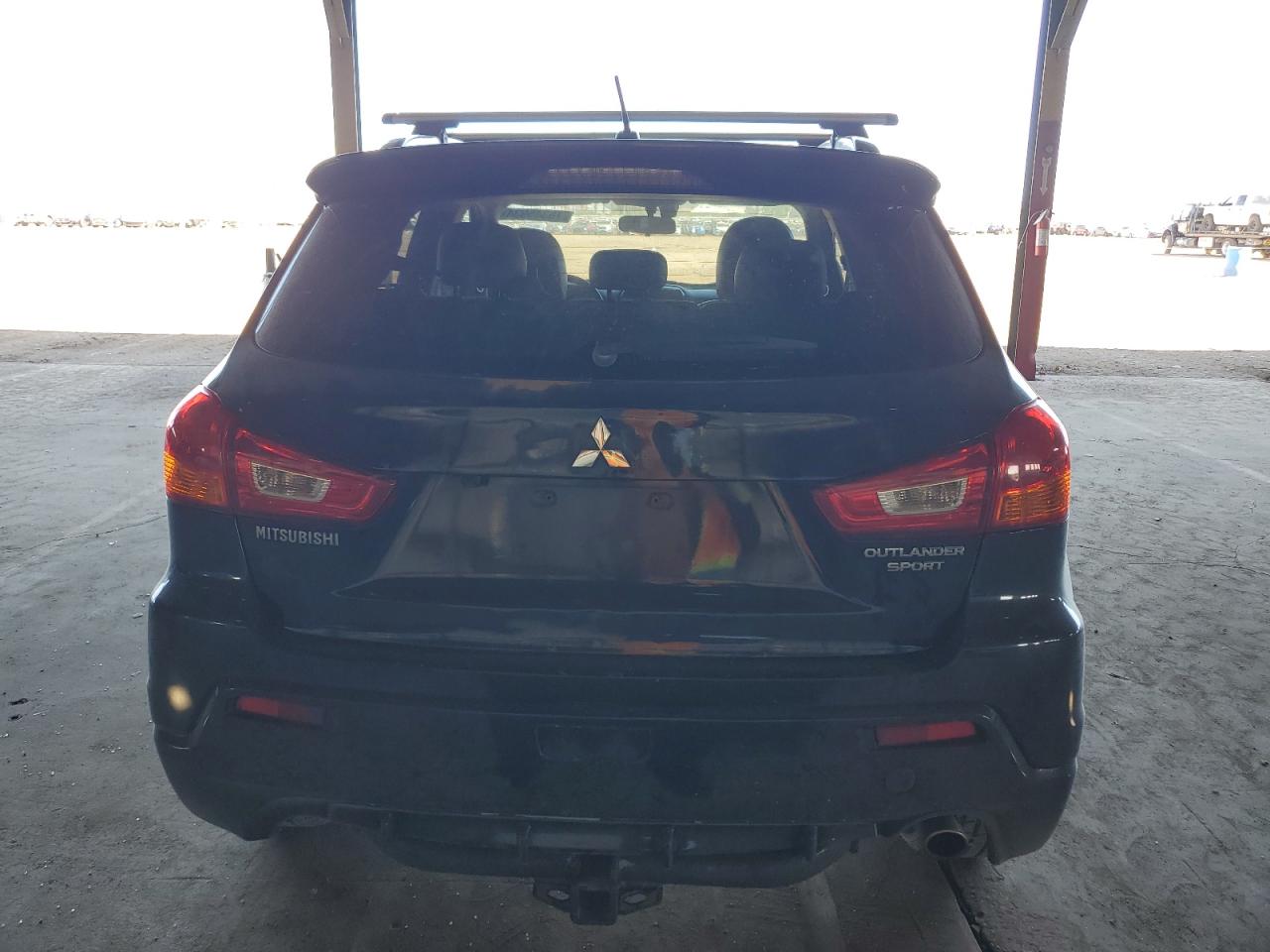 JA4AR4AU3BZ005608 2011 Mitsubishi Outlander Sport Se