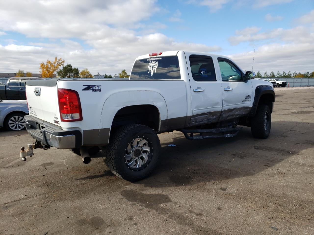 2014 GMC Sierra - Image 3