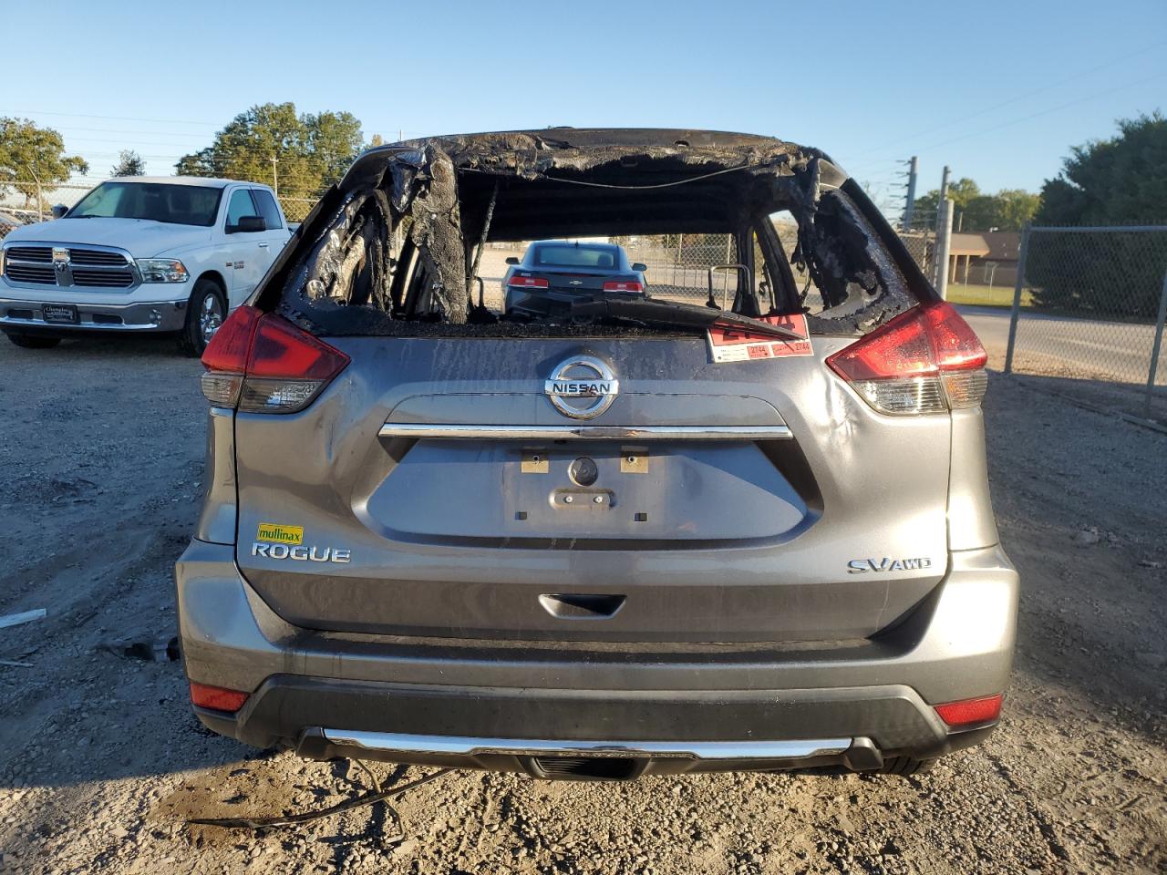 2018 Nissan Rogue - Image 6