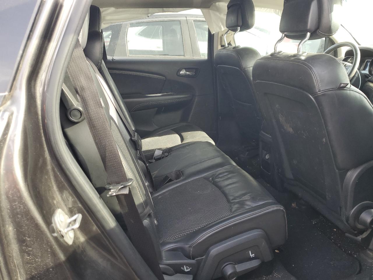 2017 Dodge Journey - Image 11