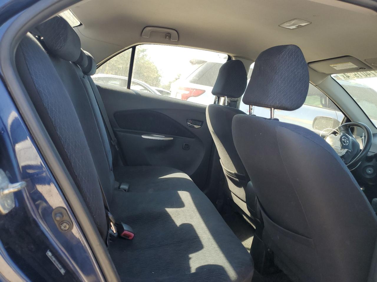 2008 Toyota Yaris VIN: JTDBT923184012884 Lot: 77401984