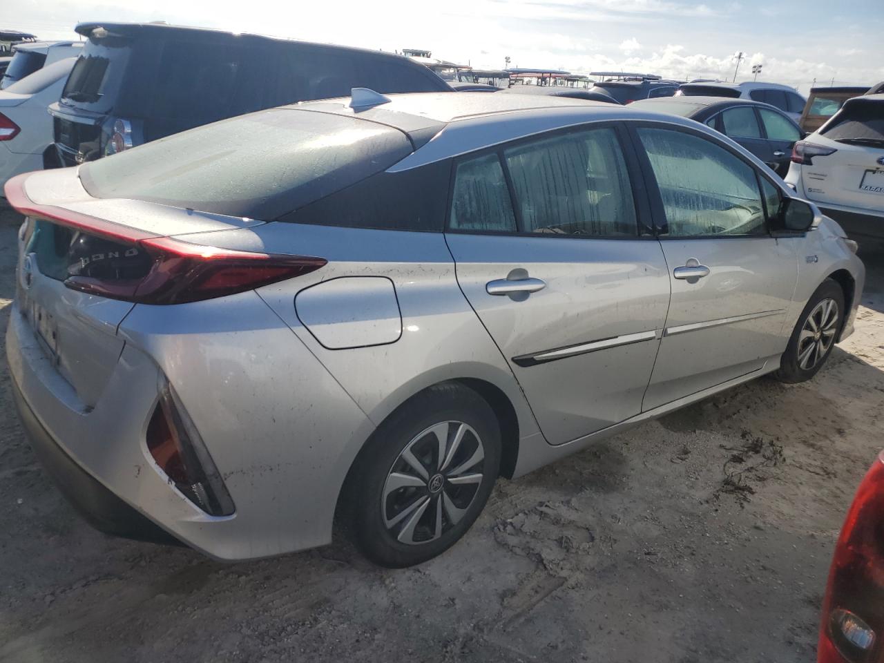 2018 Toyota Prius Prime VIN: JTDKARFP6J3075235 Lot: 74924774