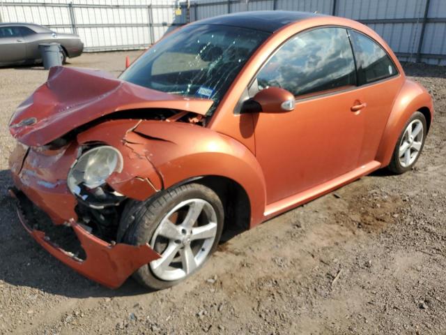 2010 Volkswagen New Beetle 