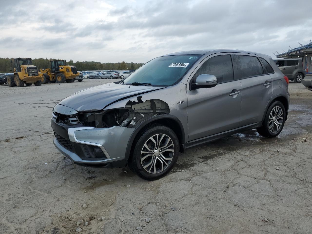 2019 Mitsubishi Outlander - Image 1