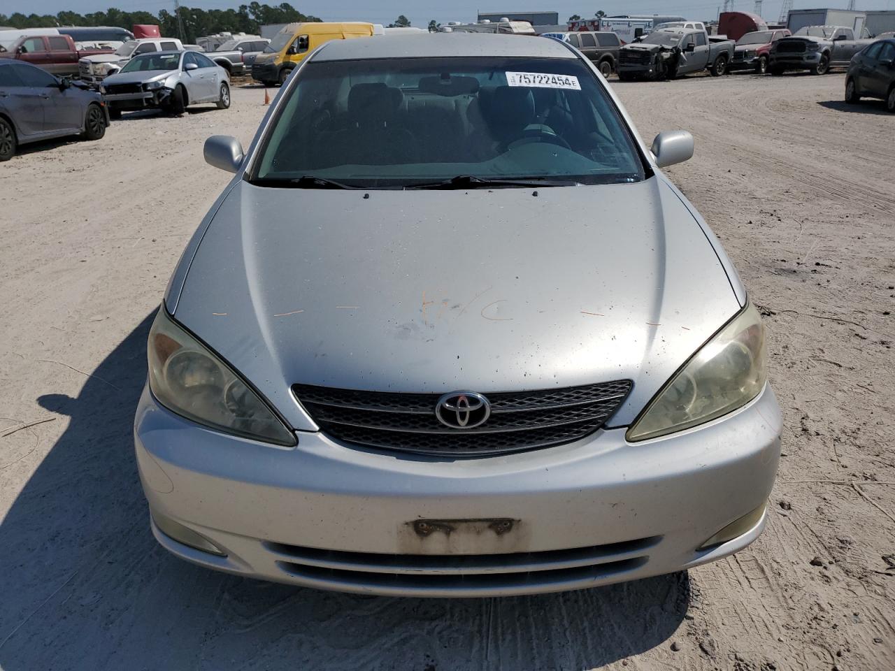 2003 Toyota Camry Le VIN: 4T1BE32K93U712798 Lot: 75722454