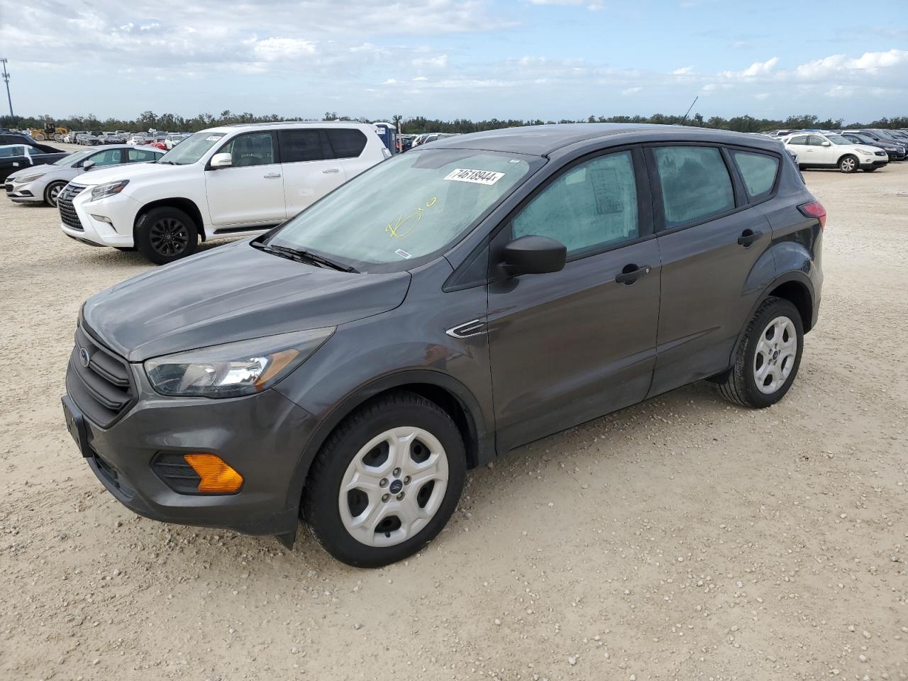 2019 Ford Escape - Image 1