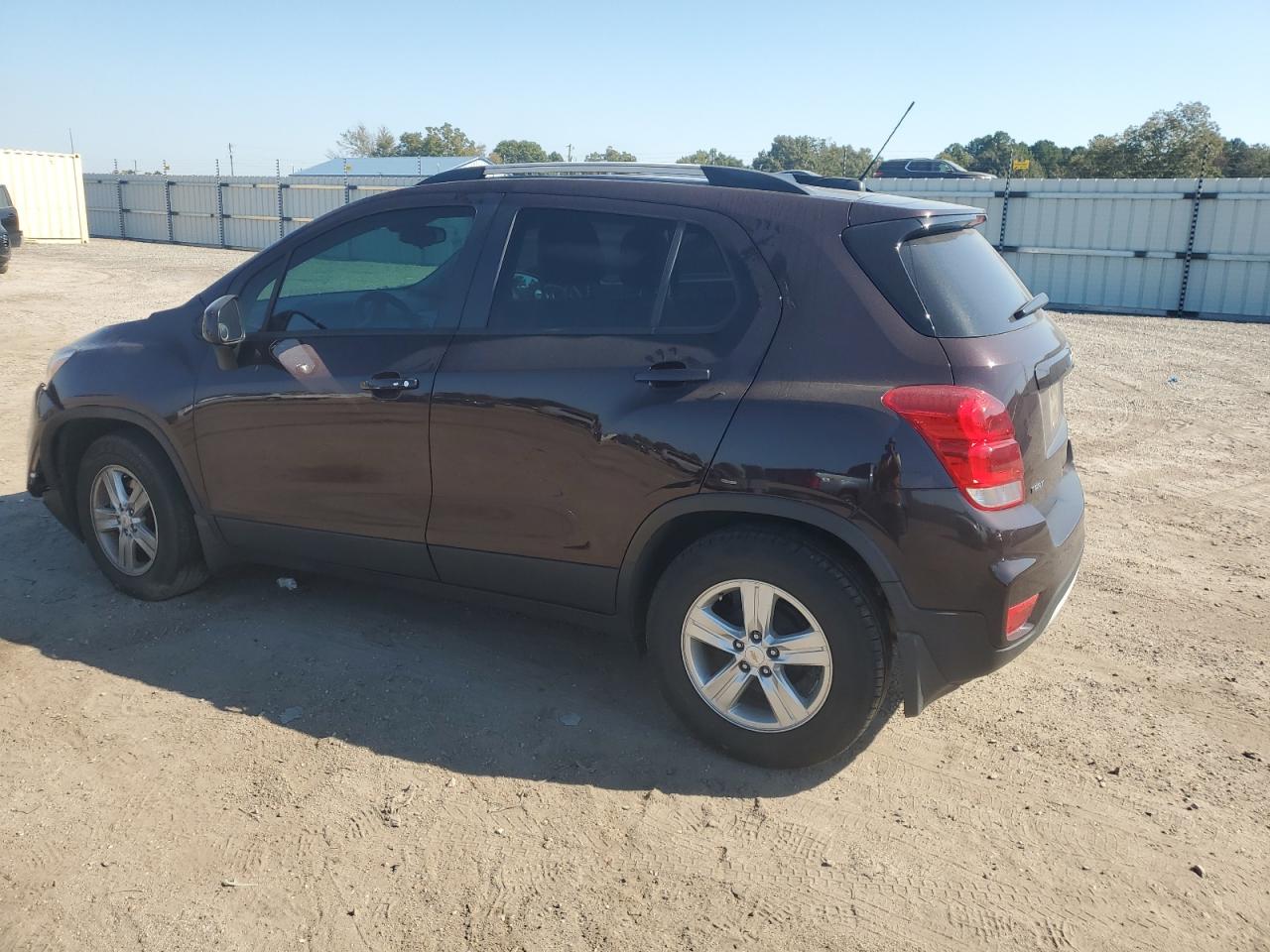 2021 Chevrolet Trax - Image 2
