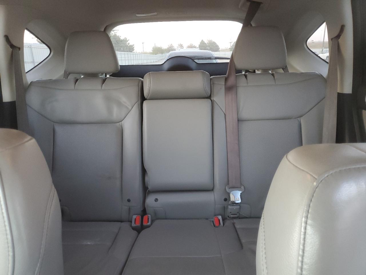 2015 Honda CR-V - Image 10