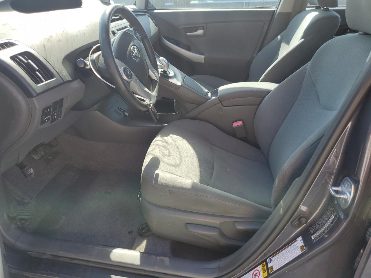 2010 Toyota Prius - Image 7