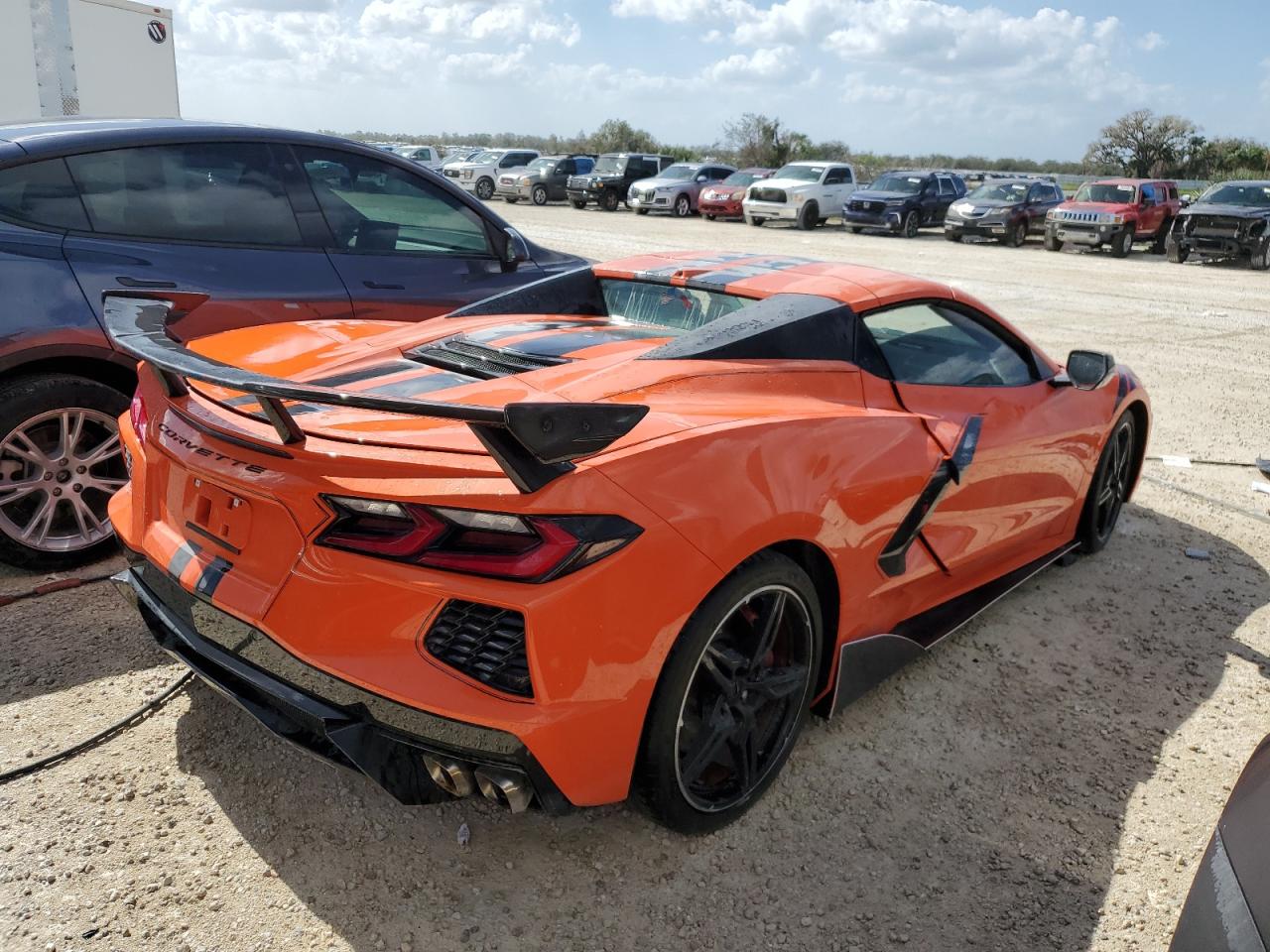 VIN 1G1Y83D40L5111321 2020 CHEVROLET CORVETTE no.3