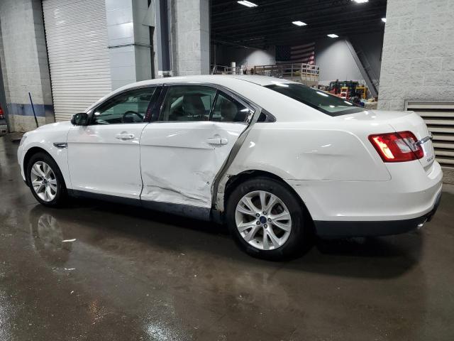  FORD TAURUS 2012 Белы