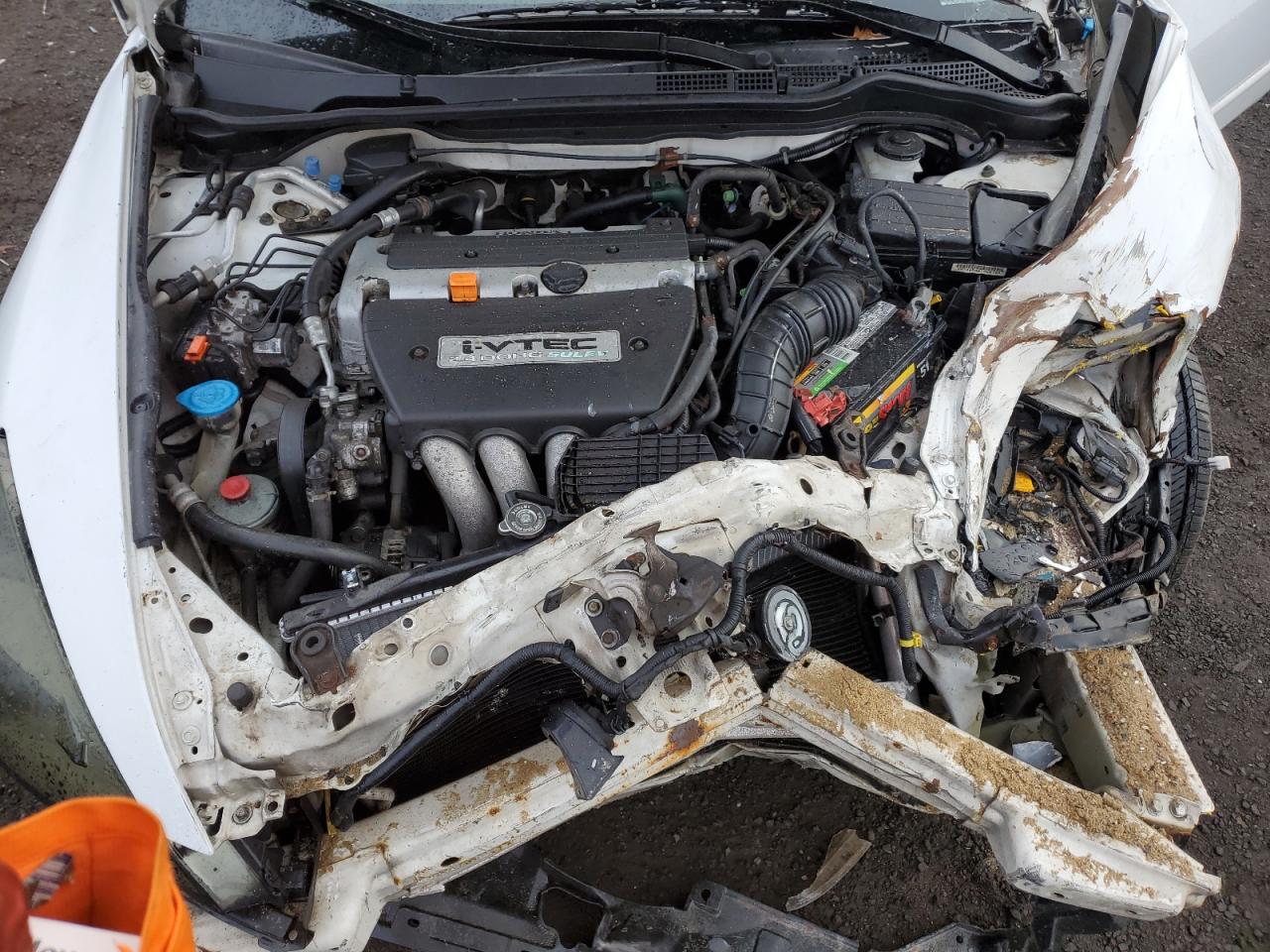 2005 Honda Accord - Image 11