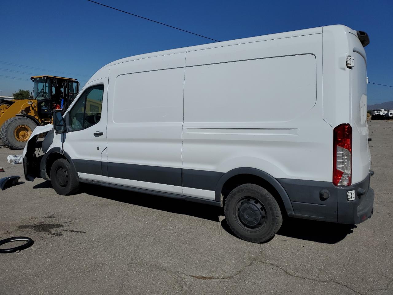 VIN 1FTYE2CM5JKA63017 2018 FORD TRANSIT no.2