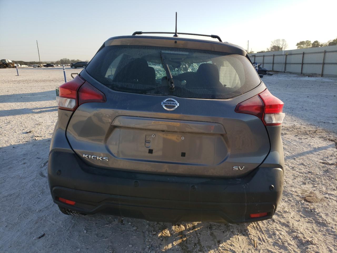 2020 Nissan Kicks Sv VIN: 3N1CP5CVXLL517555 Lot: 76135704