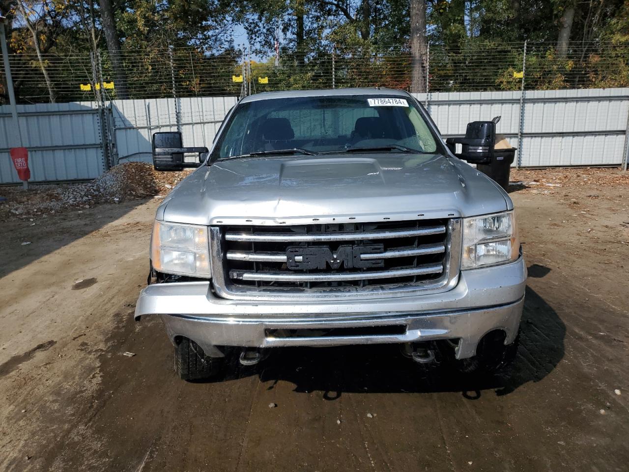 2013 GMC Sierra - Image 5
