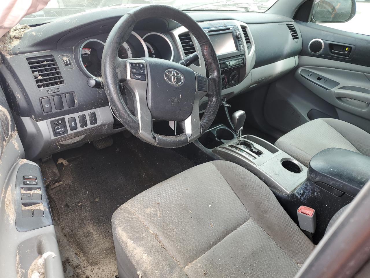 2013 Toyota Tacoma - Image 8