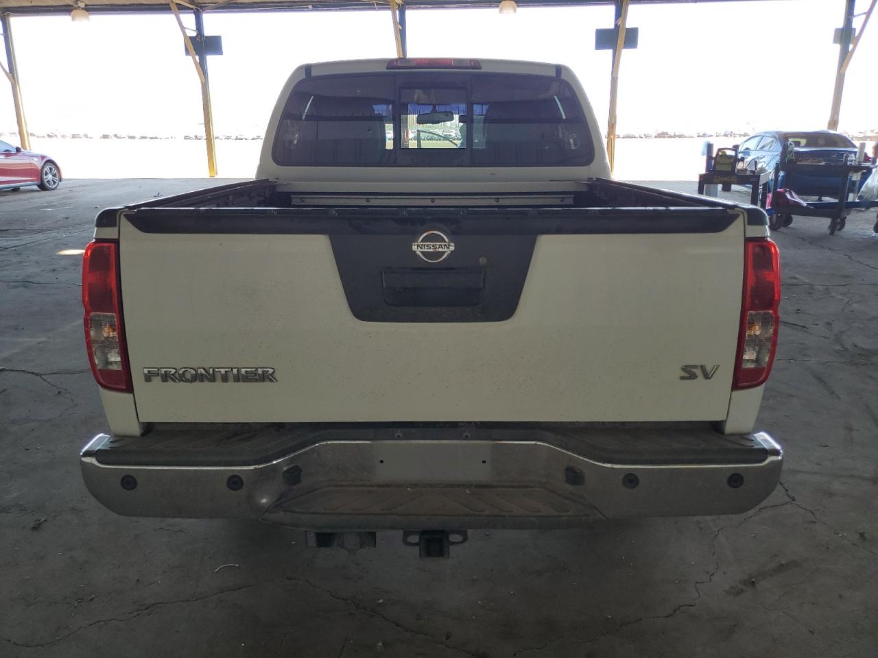2016 Nissan Navara (Frontier) - Image 6