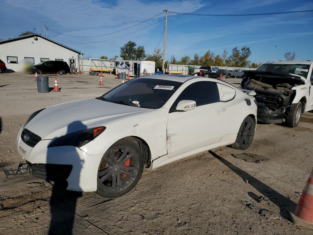 2010 Hyundai Genesis Coupe 3.8L VIN: KMHHU6KH2AU005364 Lot: 75690544