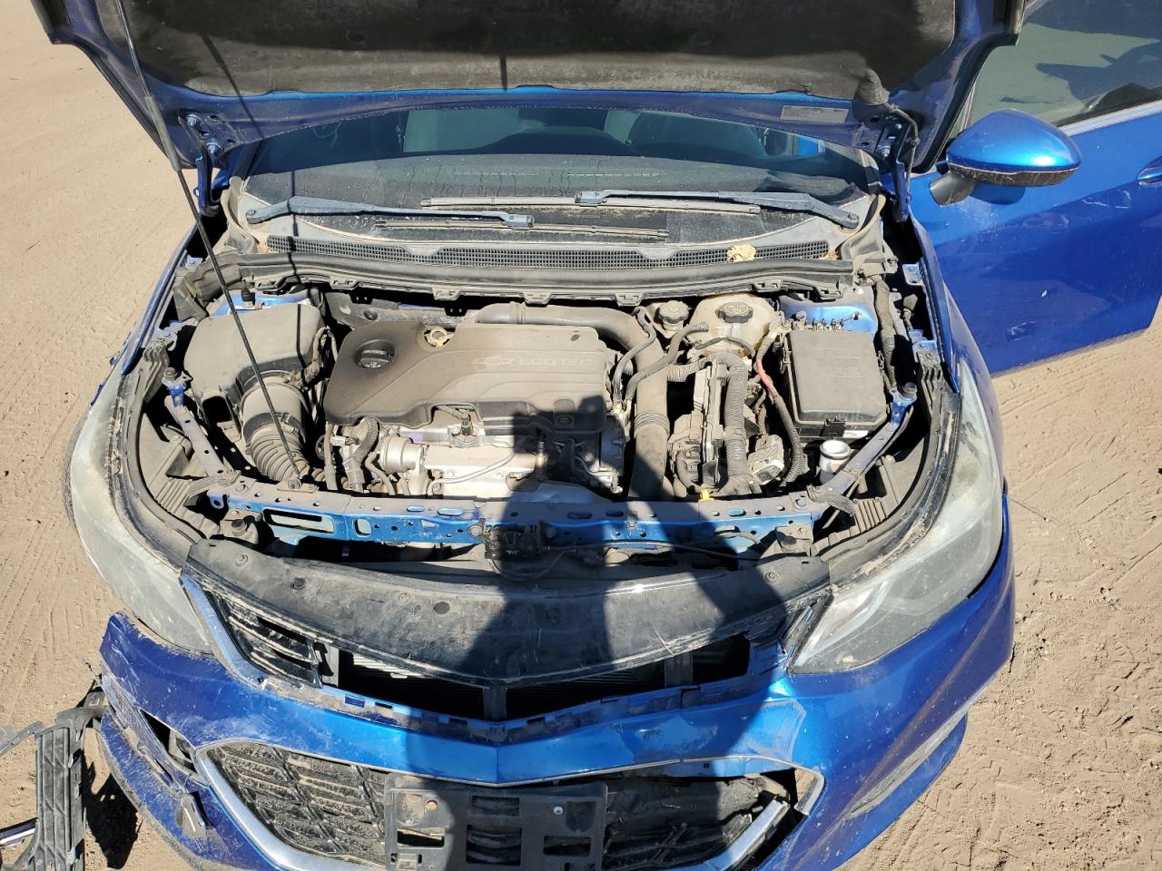 2017 Chevrolet Cruze - Image 11