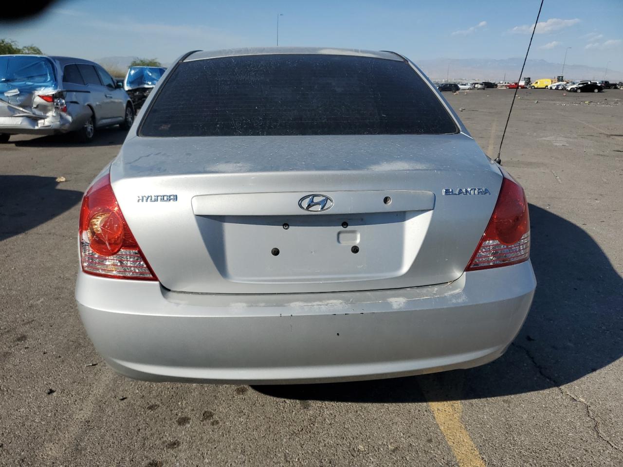 KMHDN46D35U026026 2005 Hyundai Elantra Gls