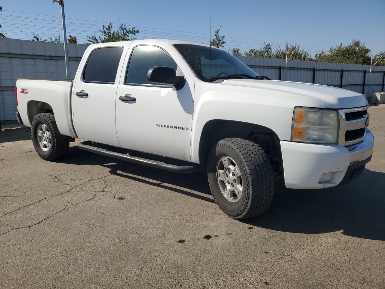 2008 Chevrolet Silverado - Image 4