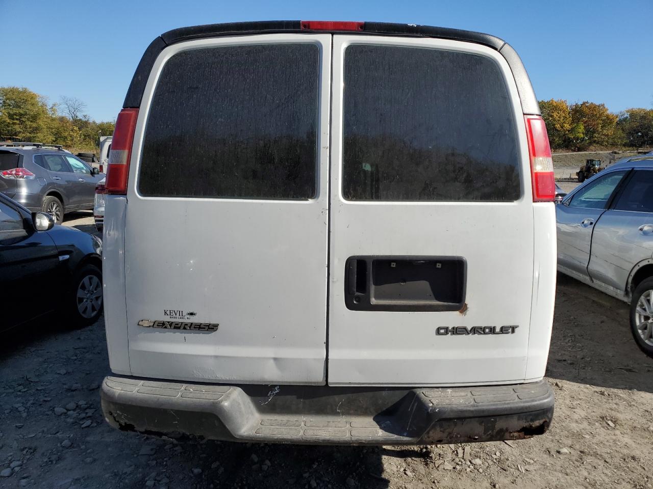 2005 Chevrolet Express G1500 VIN: 1GCFG15XX51193468 Lot: 76330604