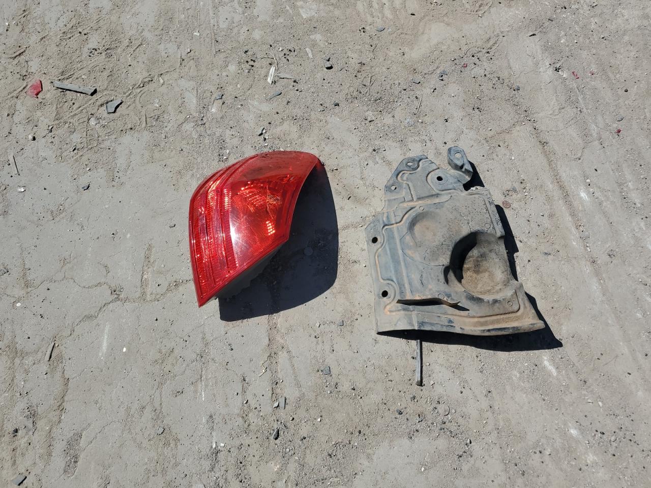 2011 Nissan Rogue S VIN: JN8AS5MT6BW180895 Lot: 72714624