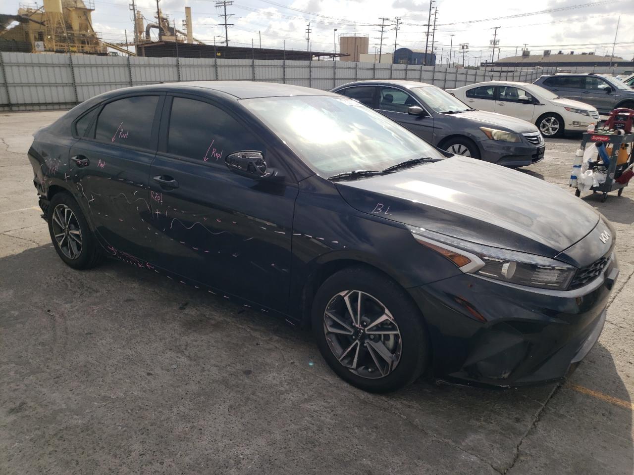 2023 Kia Forte - Image 4