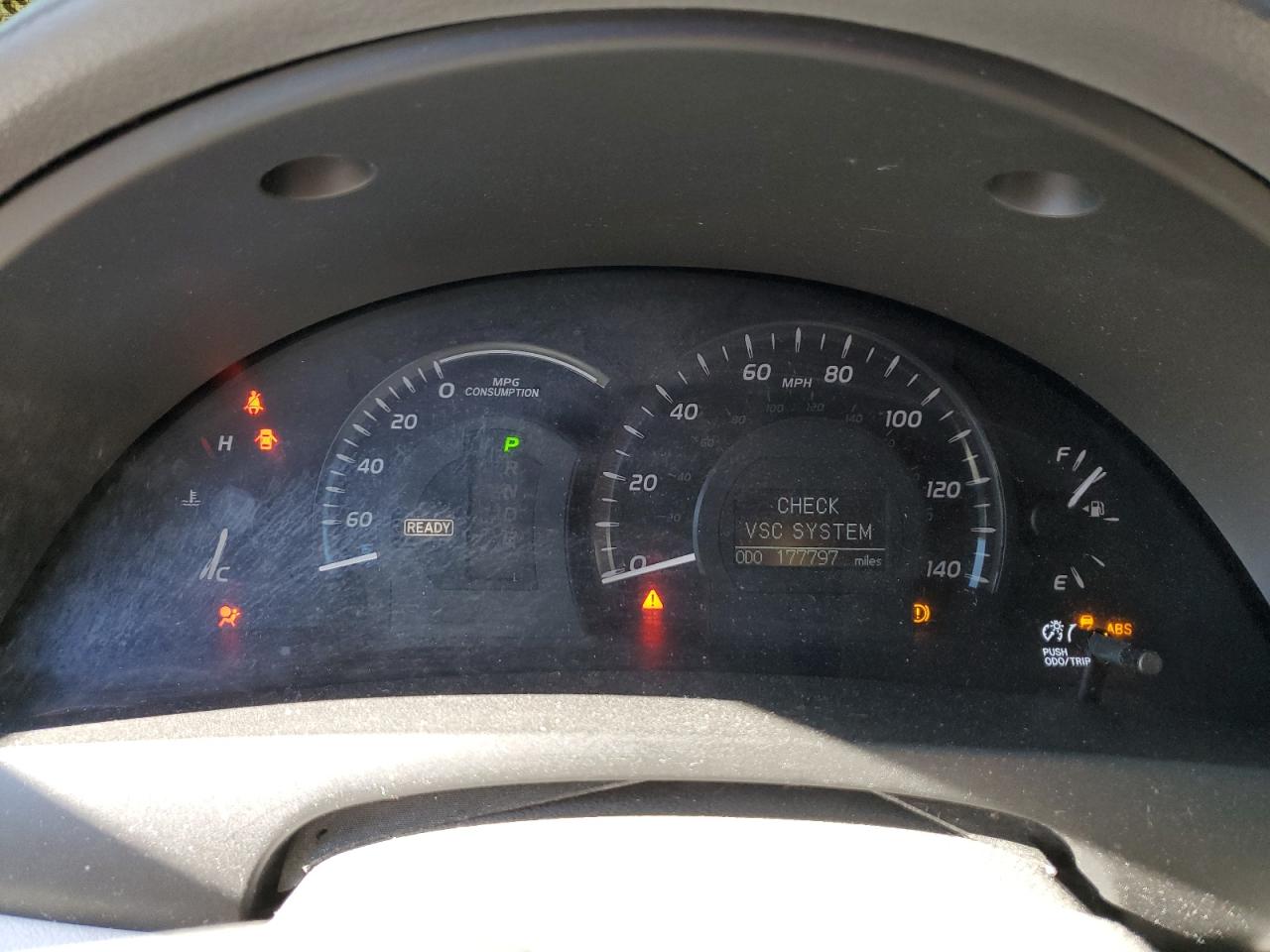 2008 Toyota Camry - Image 9