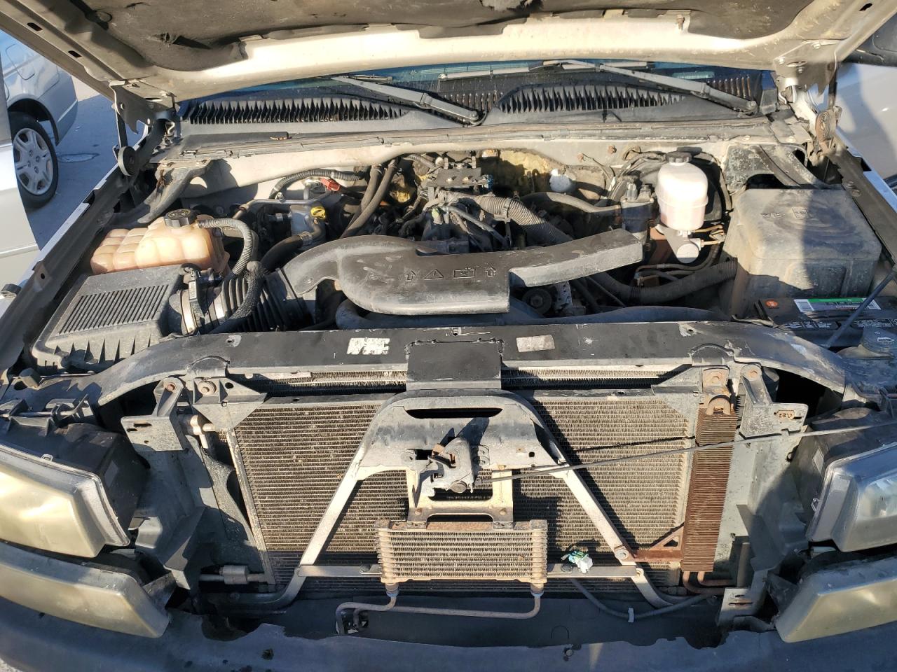 2004 Chevrolet Silverado K1500 VIN: 2GCEK19TX41379201 Lot: 77324474