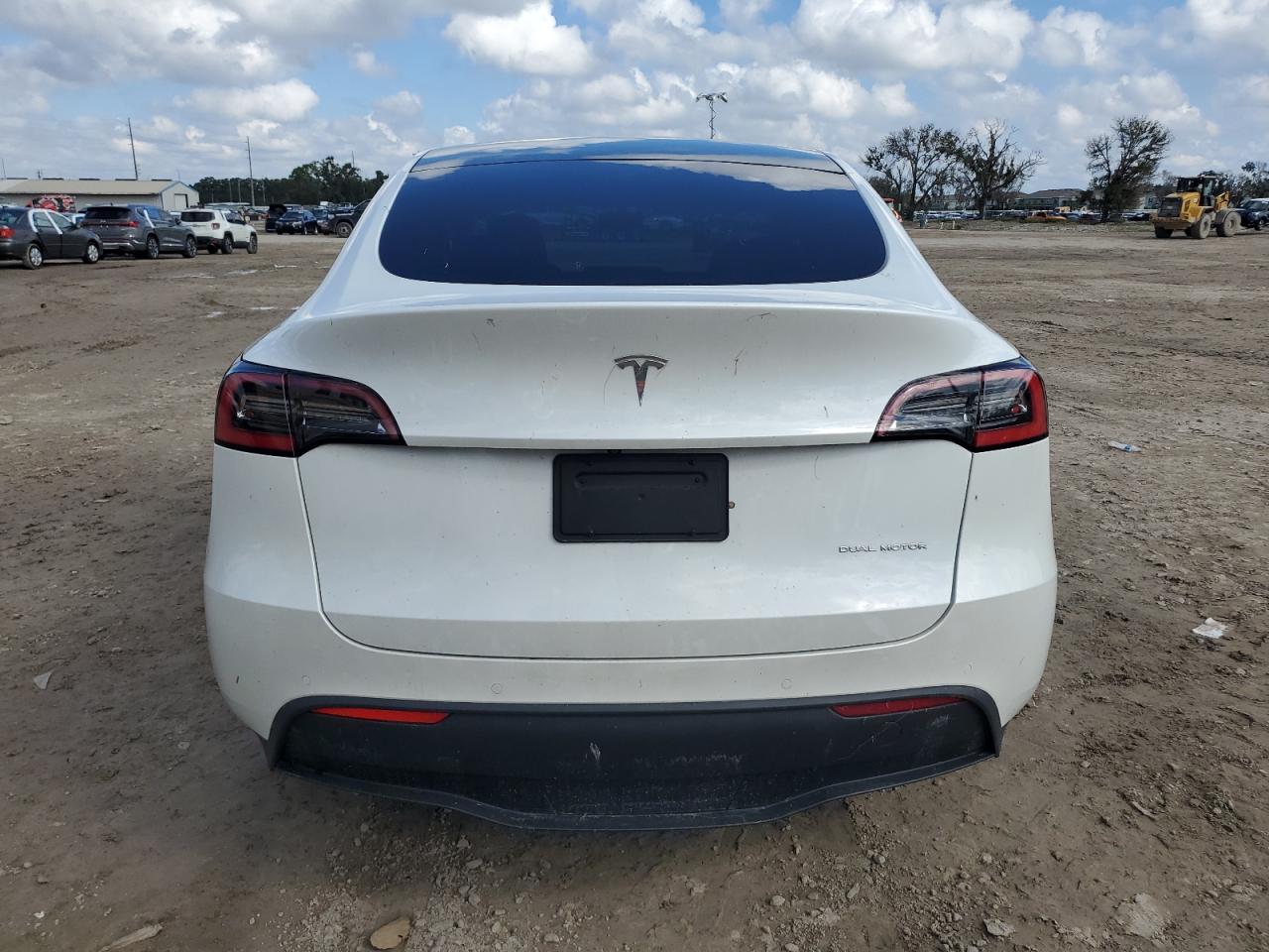 5YJYGDEE9MF077726 2021 Tesla Model Y