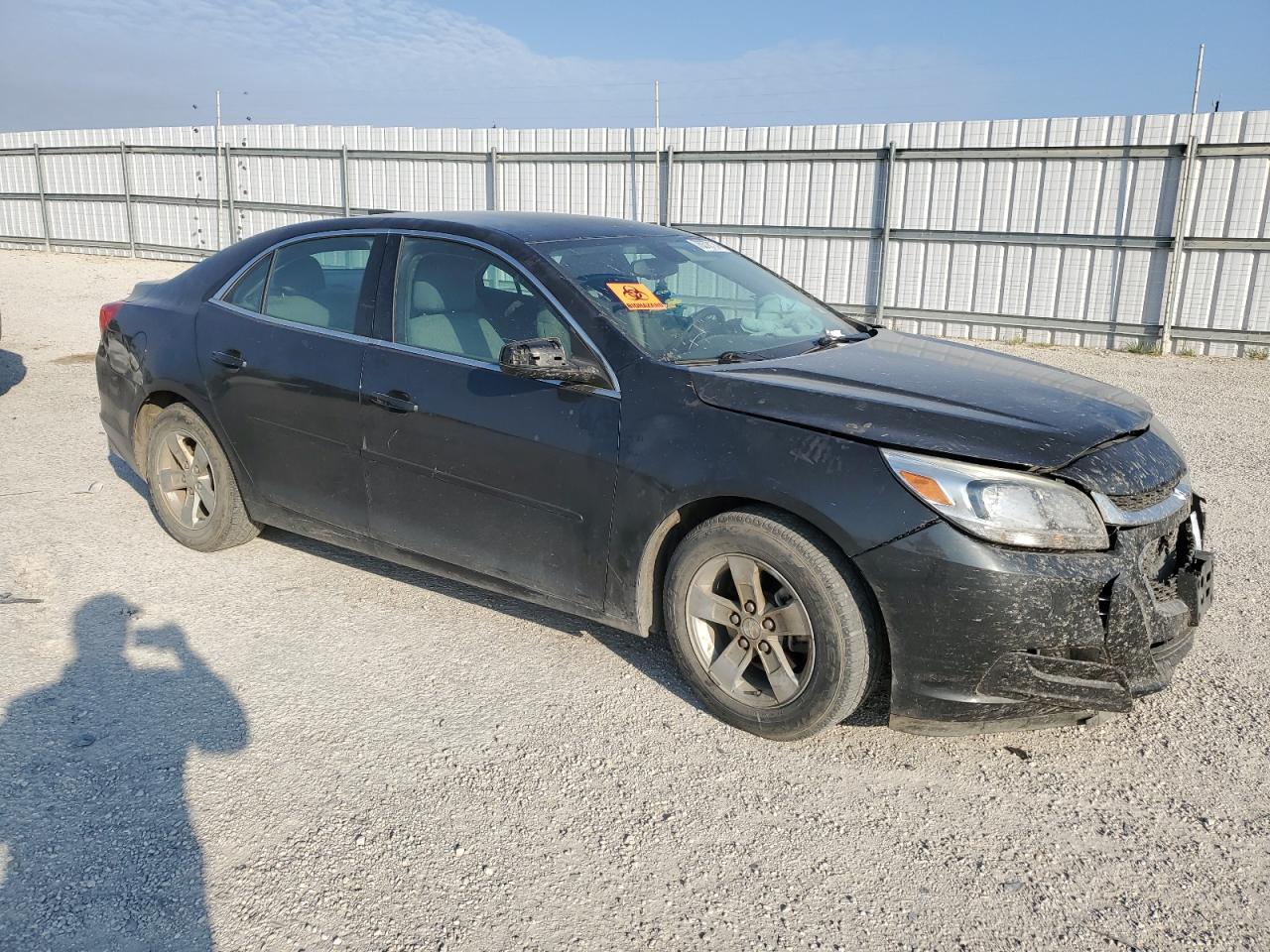 VIN 1G11B5SA4GU109753 2016 CHEVROLET MALIBU no.4