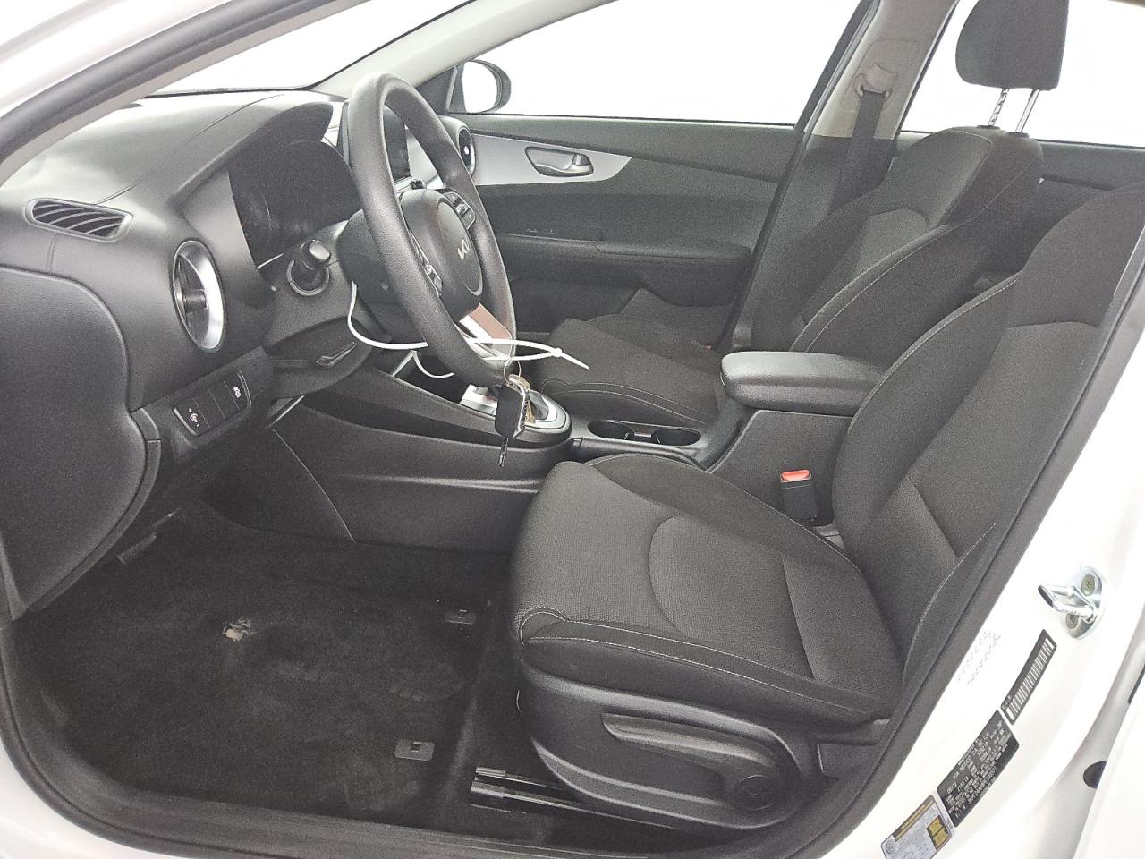 2023 Kia Forte - Image 7
