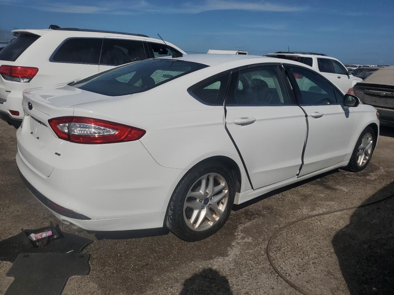 2016 Ford Fusion - Image 3