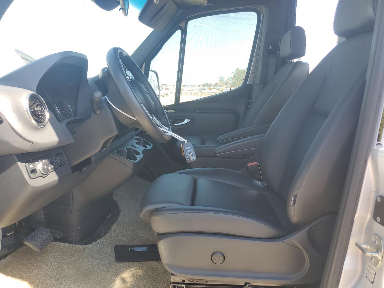 2019 Mercedes-Benz Sprinter 2500/3500 VIN: WDAPF0CD4KP111188 Lot: 77241234