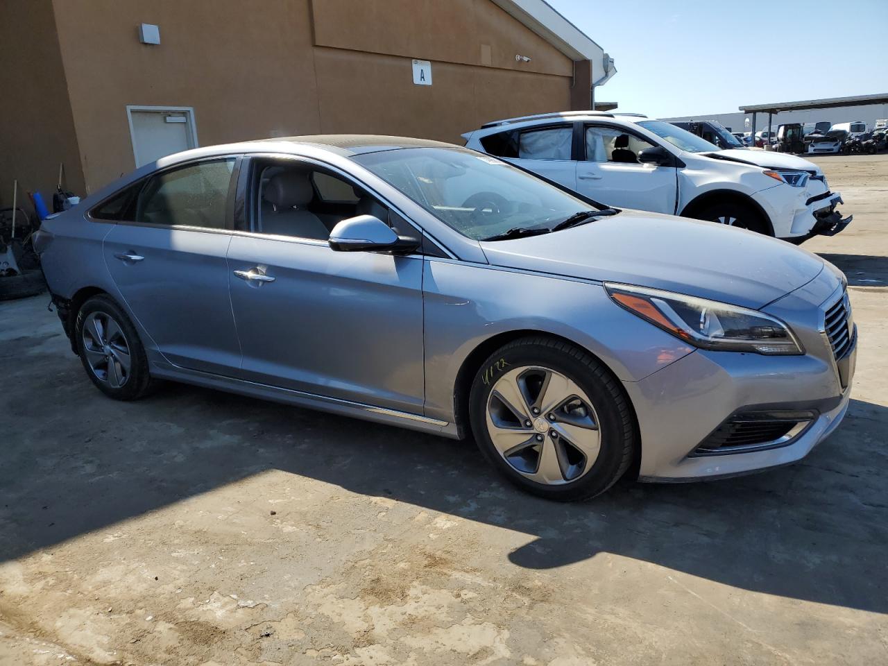 2017 Hyundai Sonata - Image 4