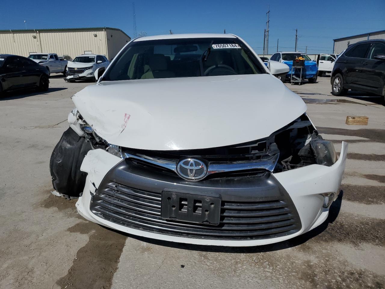2015 Toyota Camry - Image 5